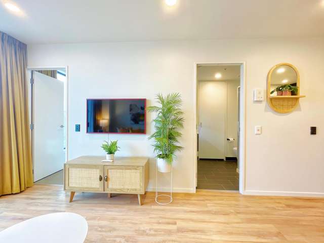 CBD Freehold Investment Opportunity!