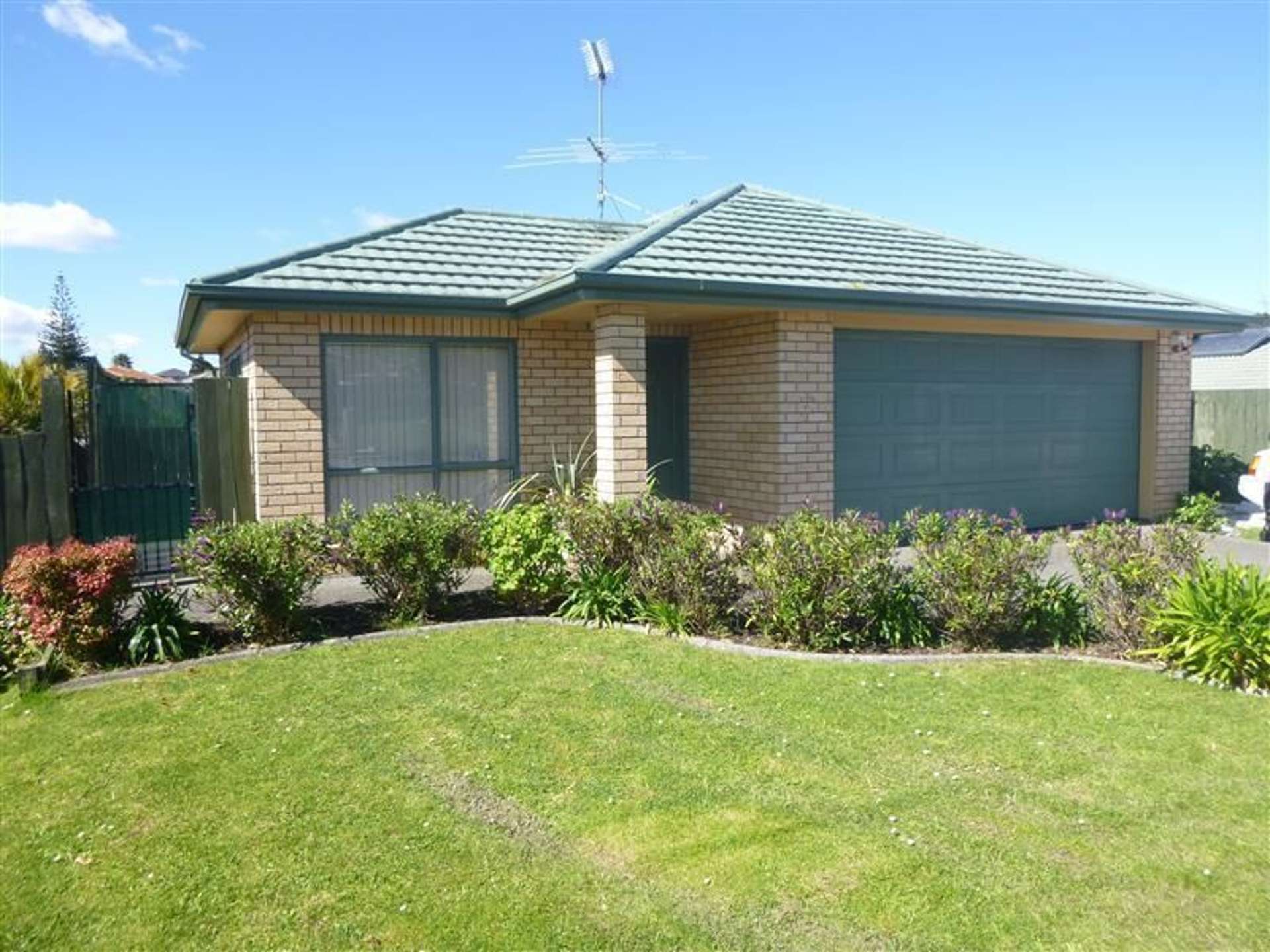 62 Castlefinn Drive Manurewa_0