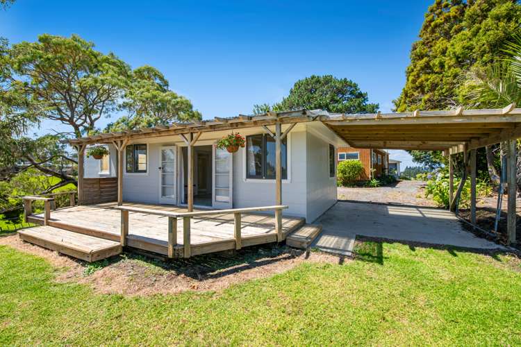 81 Burne Road Waitoki_19