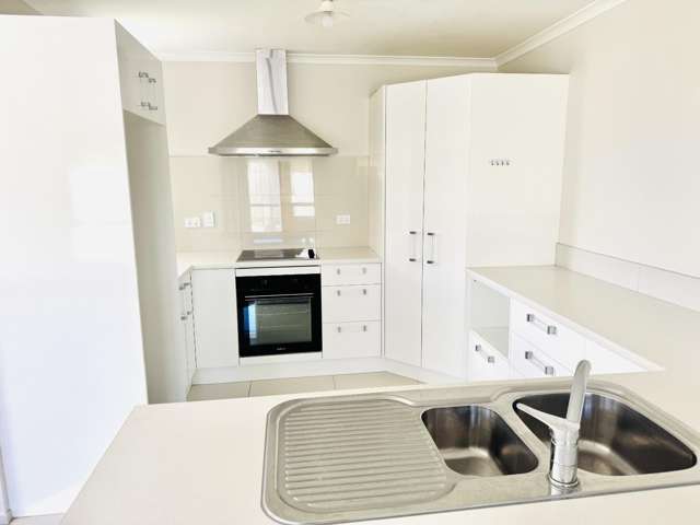 30 Kawariki Drive Baverstock_1