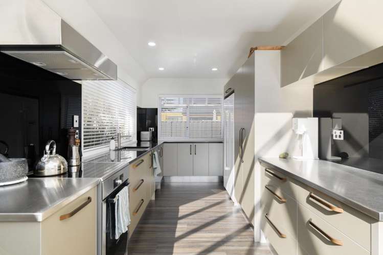 195 Memorial Avenue Burnside_4