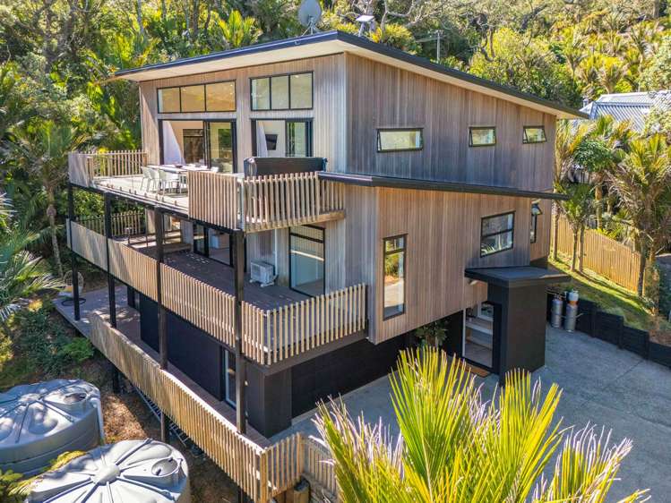 167 Motutara Road Muriwai_24