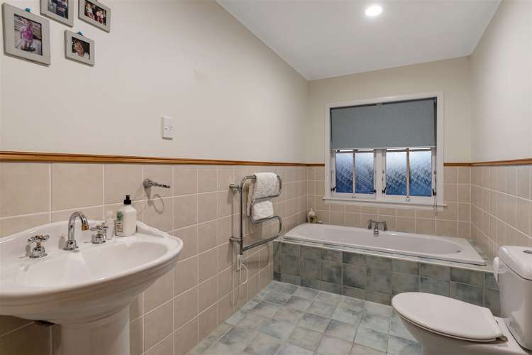 37 Pebble Brook Road Waitoki_20