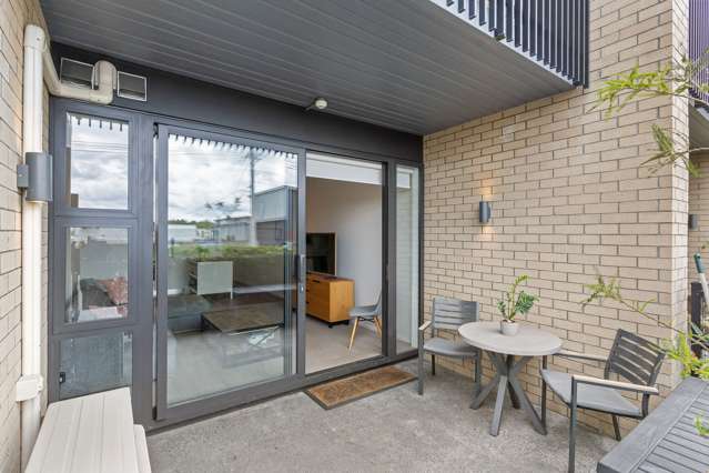 G03/38d Fraser Avenue Northcote_4