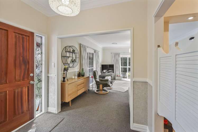 89 Lancewood Drive_2