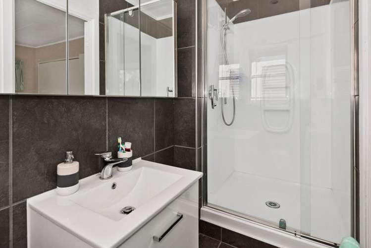 6 Butterworth Avenue Opaheke_11