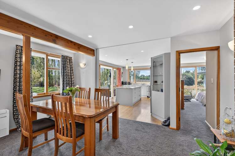 2552 West Coast Road_5