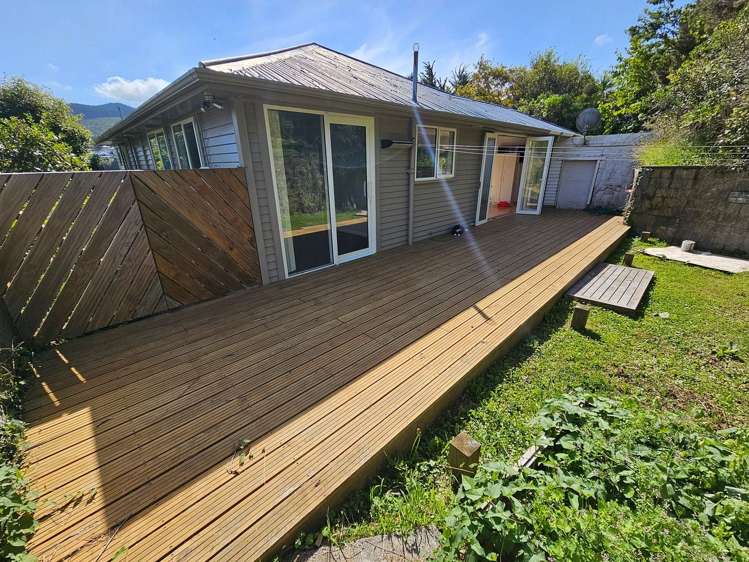 1 Taylor Terrace Tawa_1