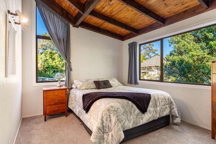218 Whangaparaoa Road Red Beach_11