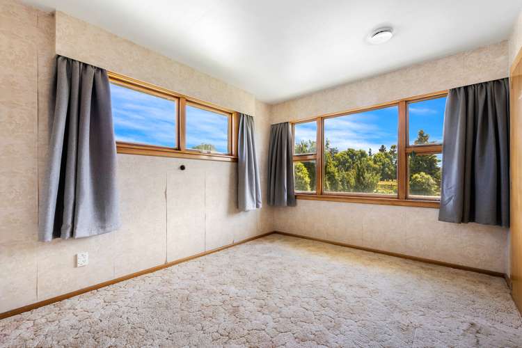 57 Amesbury Road Sefton_11