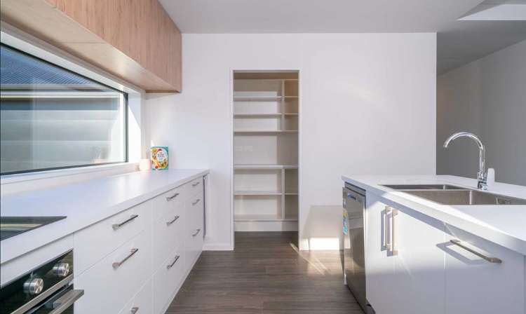 6 Delorean Drive Rolleston_3