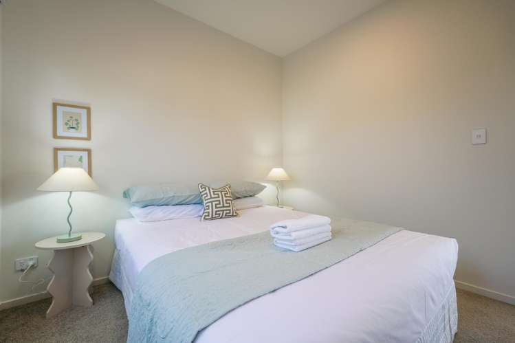 2/26 Long Bay Drive Torbay_24