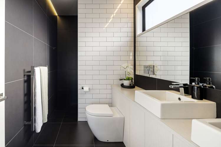 8 Amokura Crescent Flagstaff_17