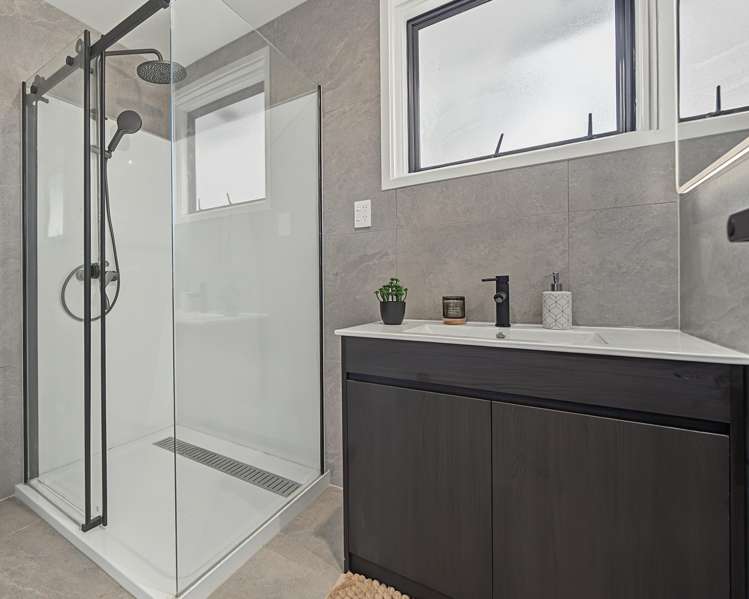 31 Collett Road Otara_9