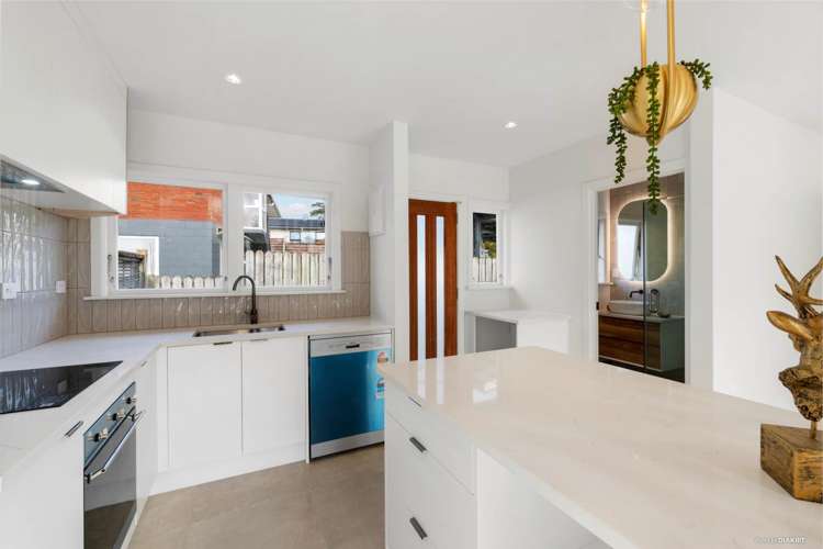 2/42 Juliet Avenue Howick_10