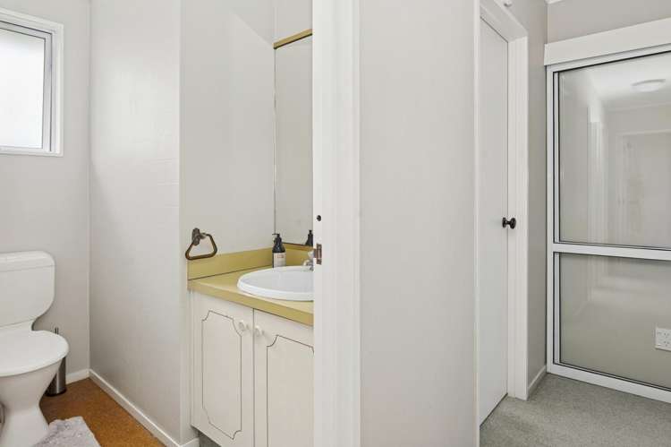 26B Grey Street Glenholme_12