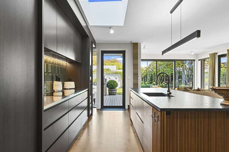 5 Waiwetu Street Fendalton_7