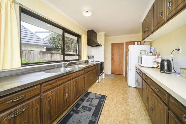 2 Caroline Crescent Highbury_1