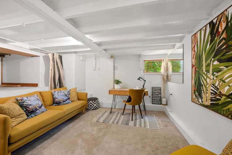 107 Vauxhall Road Narrow Neck_26