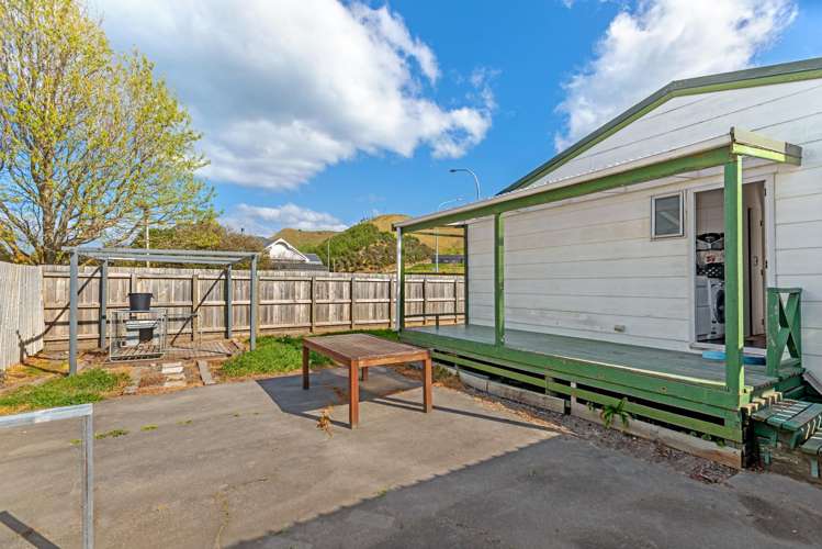 572 Wainui Road Kaiti_11