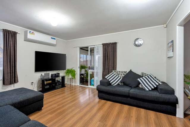 7 Belinda Avenue Flat Bush_3