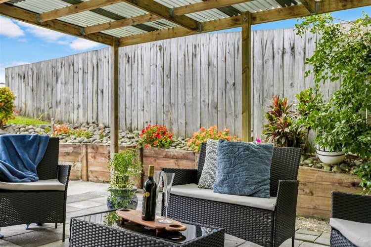 22 Gordon Stanley Drive Massey_5