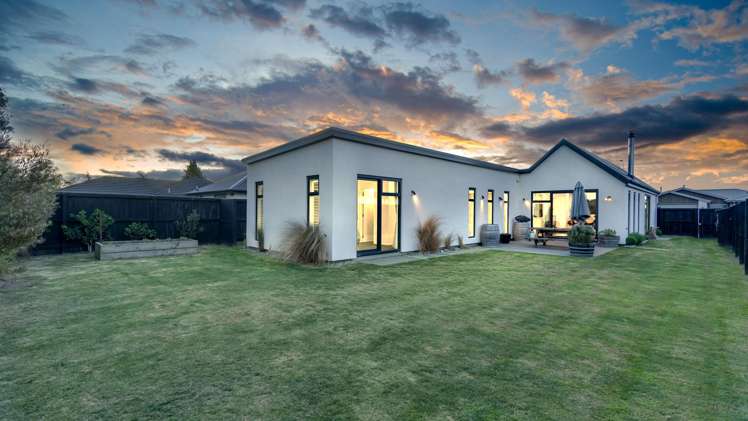 13 John Raven Lane Woodend_20