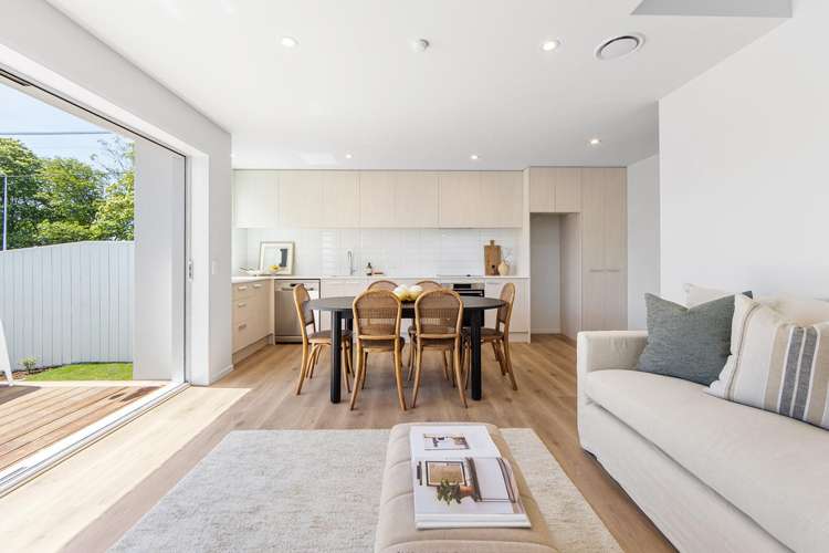 2/311 Barrington Street Spreydon_5