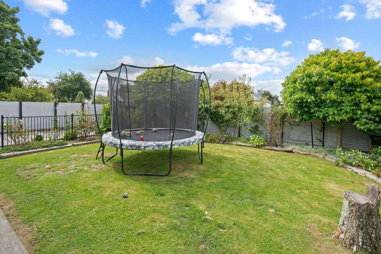 8 Masters Crescent Masterton District_18