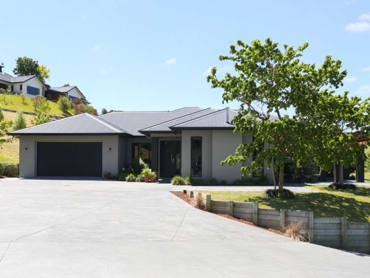 8 Outlook Terrace Taradale_18