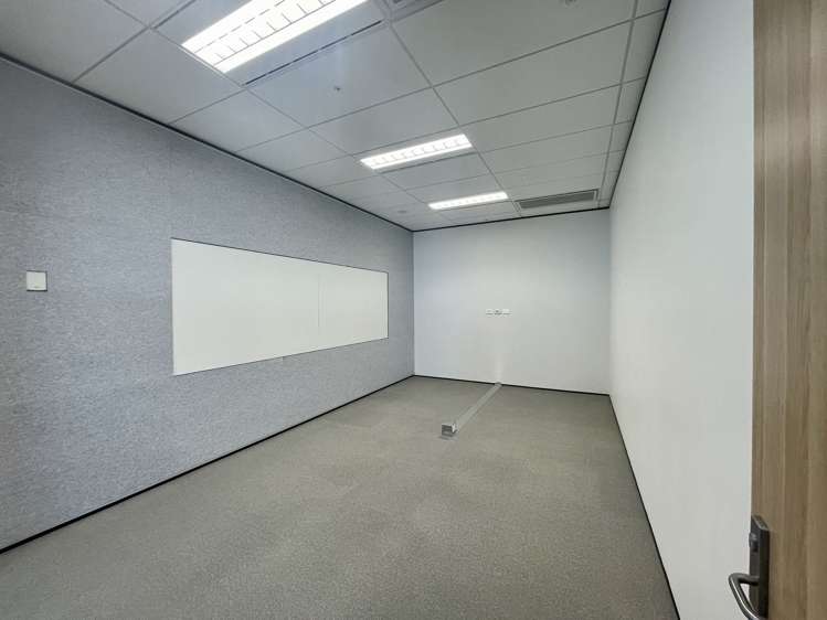 Part Level 16/11 - 19 Customs Street W Auckland Central_10