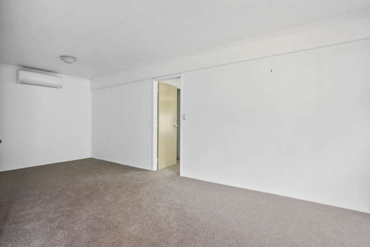 184 Everglade Drive Totara Heights_17