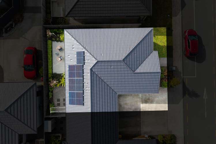 7 Ron Fawcett Way Wainuiomata_17
