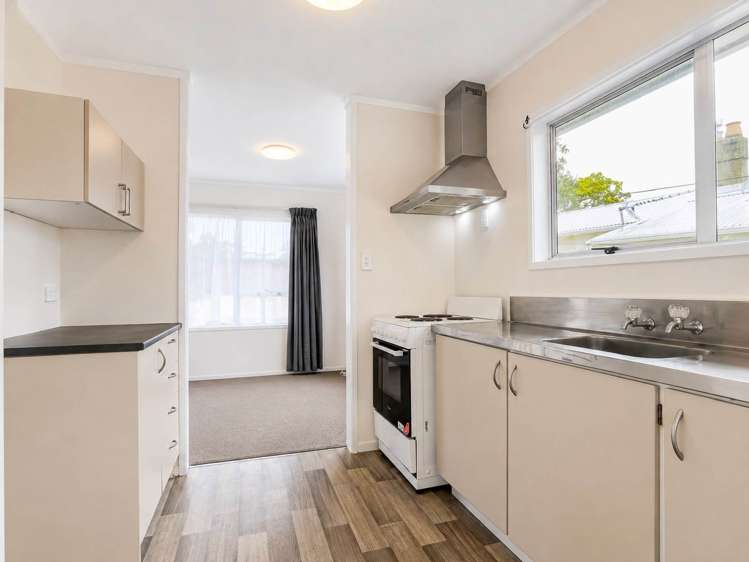 79a Rosier Road Glen Eden_3