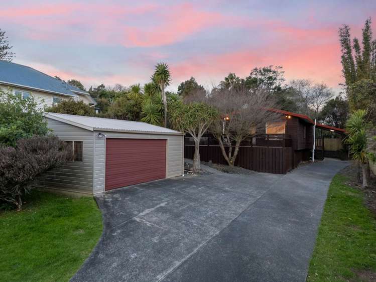 10 Outlook Road Greenhithe_34