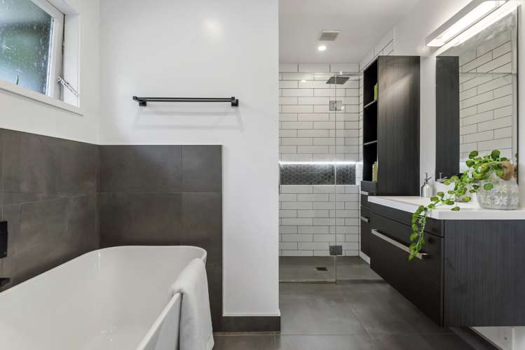 1/649 Beach Road Rothesay Bay_13