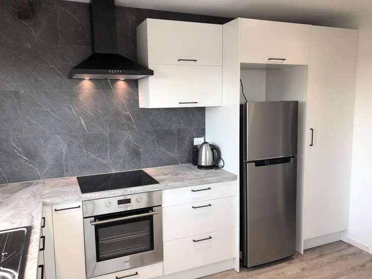 3/27 Rangitoto Terrace Milford_5