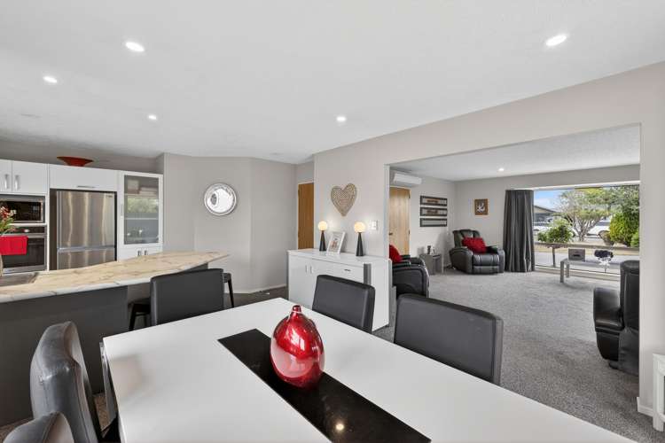 111 Inwoods Close Parklands_18