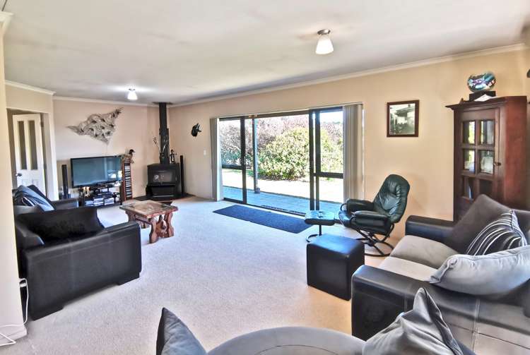 151 Pukenamu Road Te Horo_5