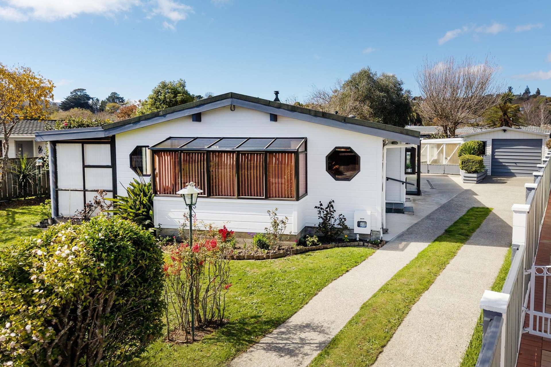 8 Roband Crescent, Brown Owl Brown Owl_0