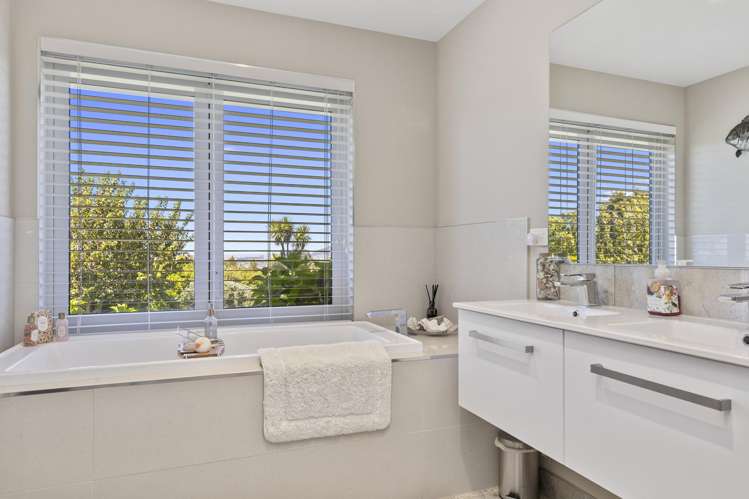 35 Blue Ridge Drive Acacia Bay_27