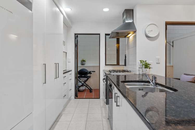 15b Rose Road Grey Lynn_15