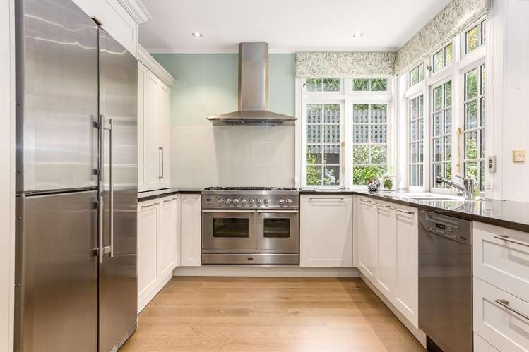 6 Cheviot Road_5