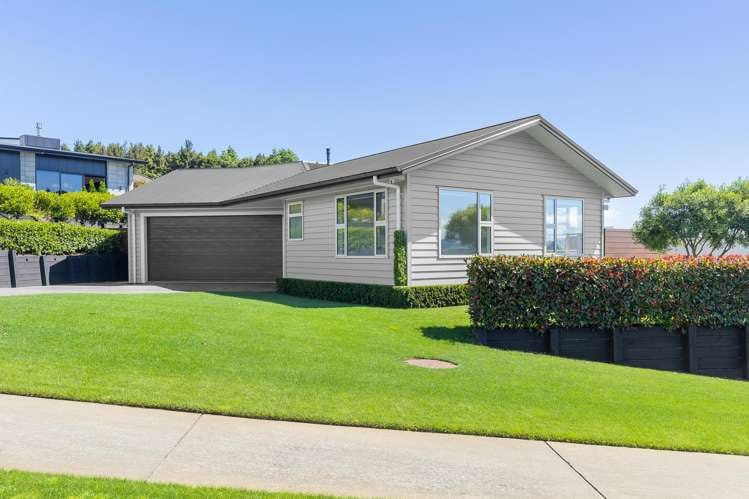 28 Coprosma Crescent Waipahihi_6