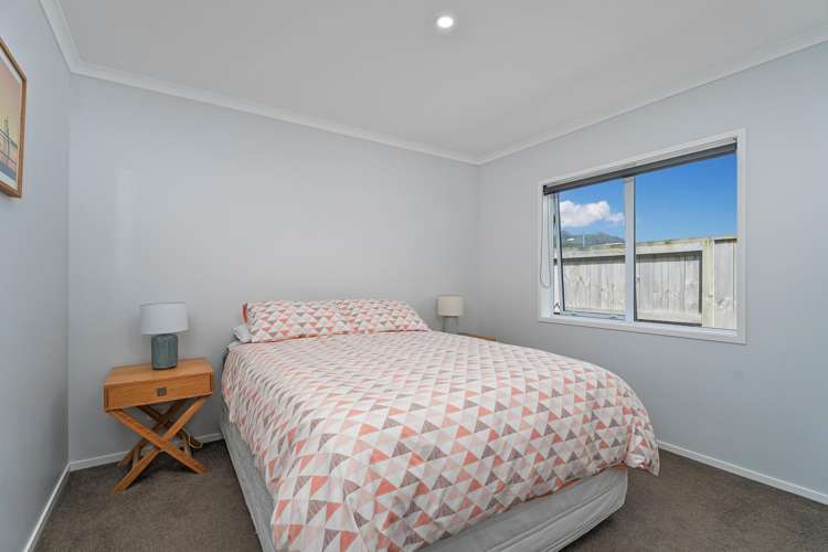8 Navigation Drive Cooks Beach_14