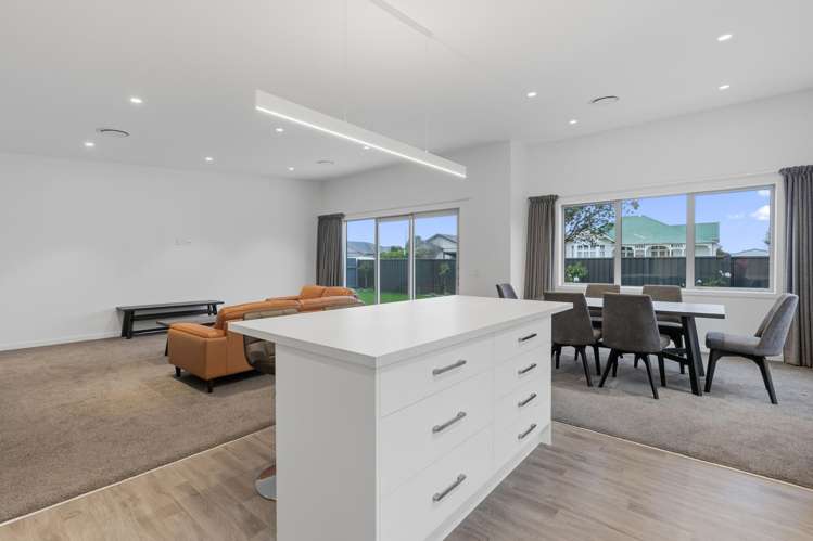 67 Robertson Street Richmond_6
