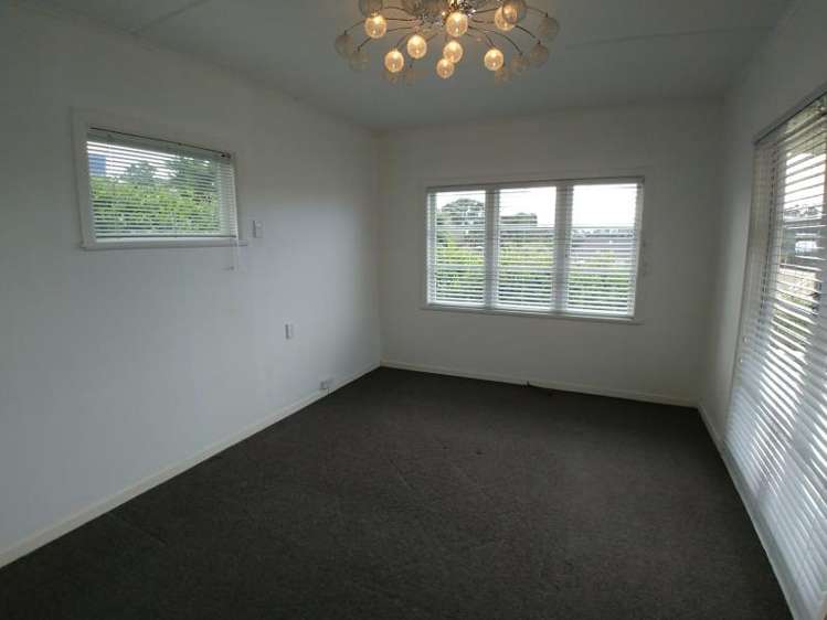 17 John Court Street Birkenhead_4