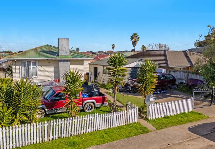 37 Plumley Crescent Mangere_4