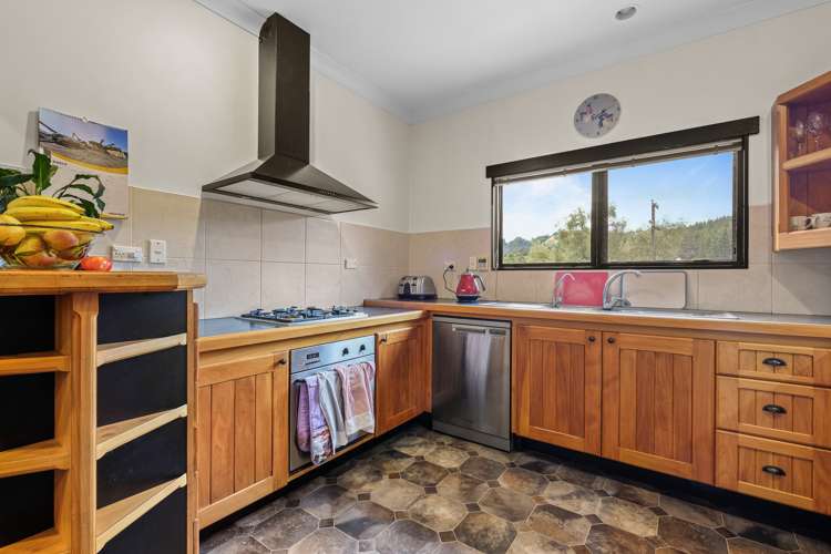 200 Barkers Hill Road Whataupoko_11