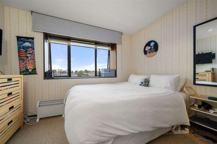 10a Geraldo Place Russley_13